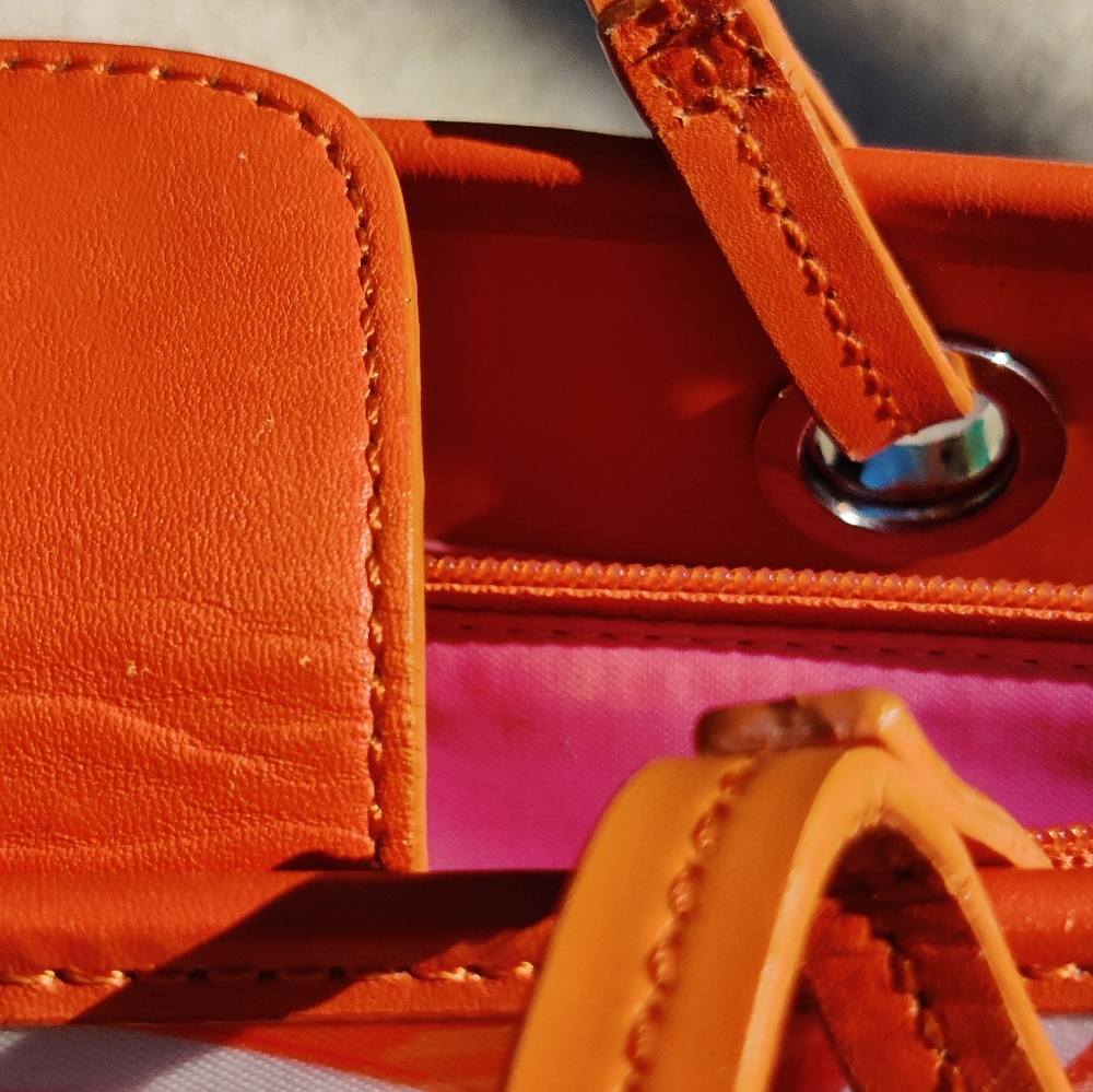 Max New York abstract pattern purse - Picture 8 of 16